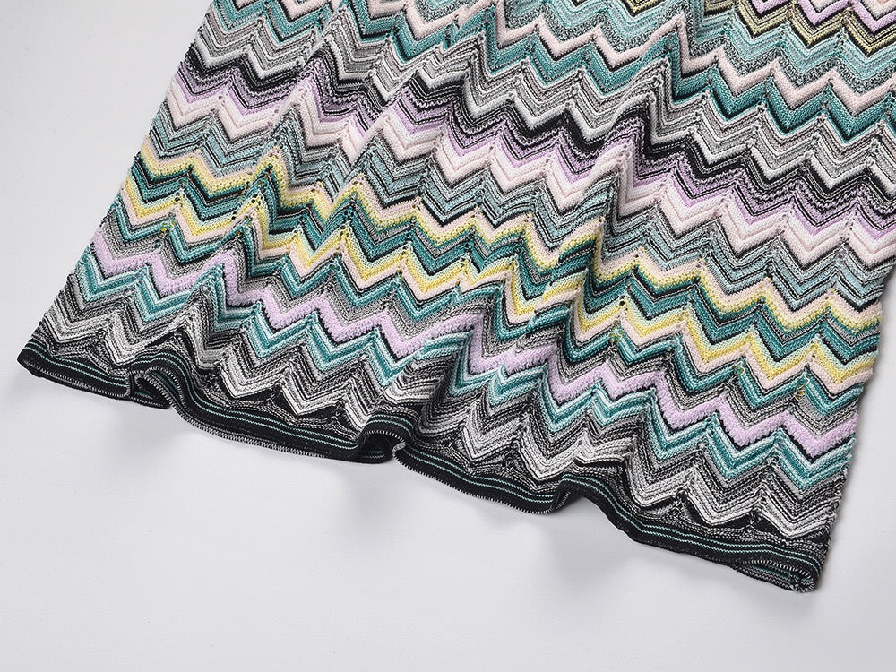 ROBE LONGUE TRICOT CHEVRON — ÉDITION RIVIERA
